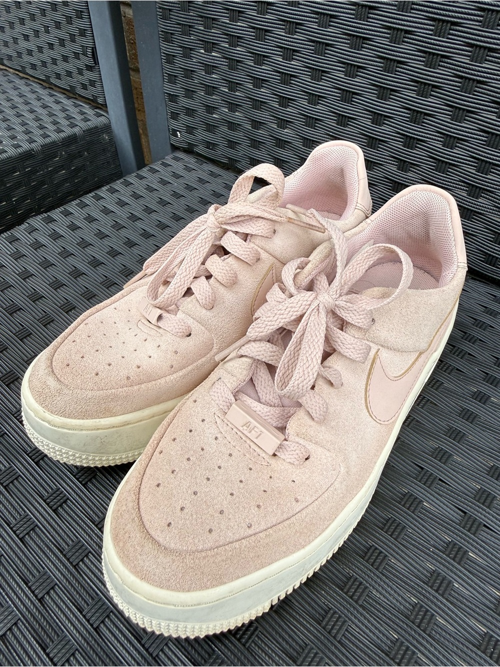 Nike Women's Platform Sneakers Size 6